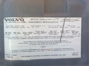 Salvage 2007 Volvo VNL - 1102