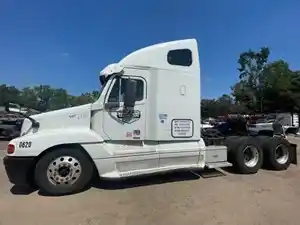 Salvage 2008 Freightliner ST120 - 2248