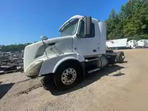 Salvage 2010 Volvo VNL - 2279