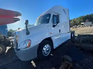 2014 Freightliner Cascadia 125 Truck for Parts (Stock #2216)) Part Image