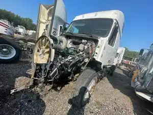 Salvage 2014 Volvo VNL - 2113