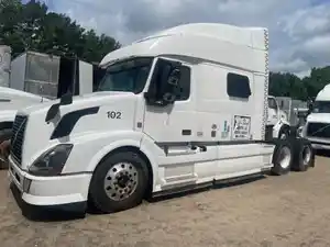 Salvage 2014 Volvo VNL780 - 2259