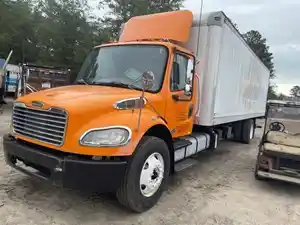 Salvage 2015 Freightliner M2 106 - 2177
