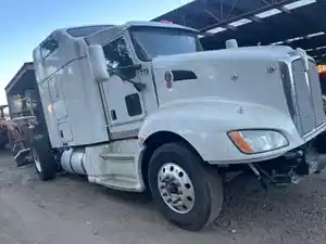 2015 Kenworth T660 Truck for Parts (Stock #2190)) Part Image