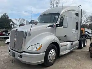 2016 Kenworth T680 Truck for Parts (Stock #2230)) Part Image