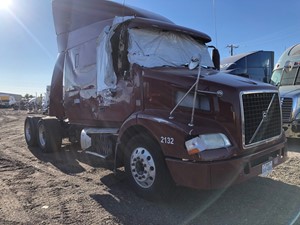 Salvage 2012 Volvo VNM - 2