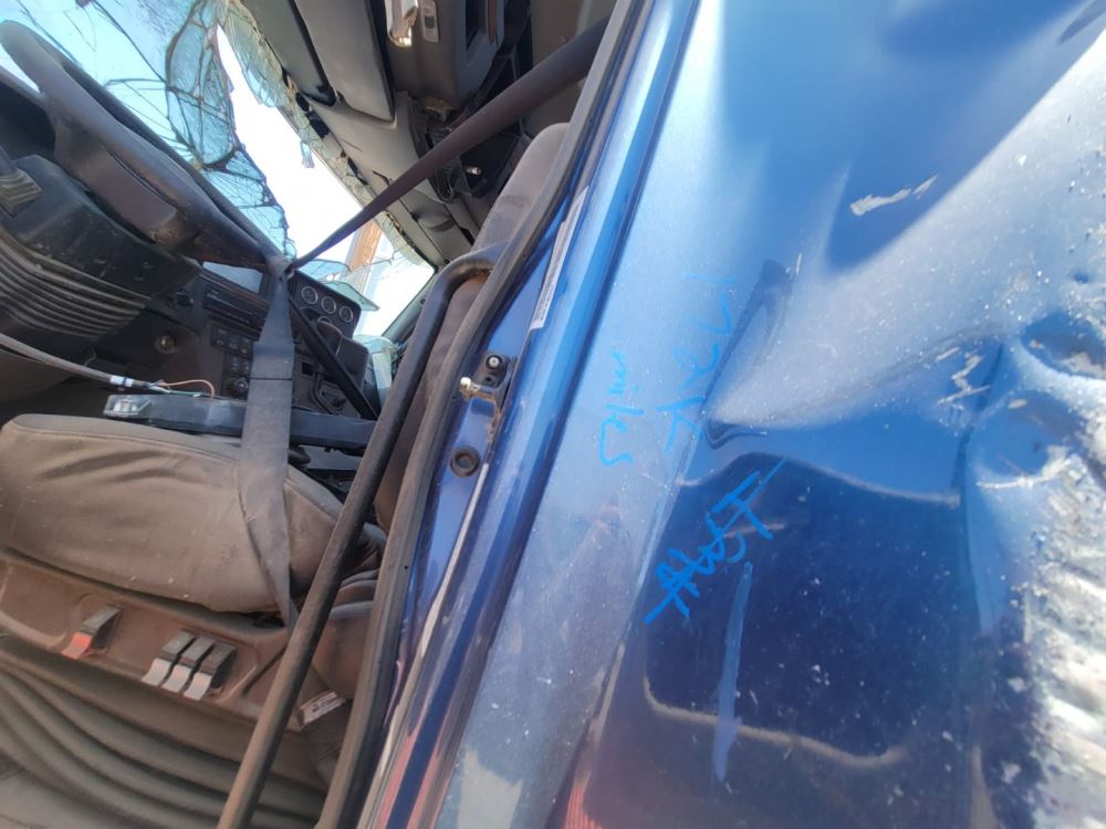 Salvage 2018 International LT625 Truck Tractor For Parts Phoenix