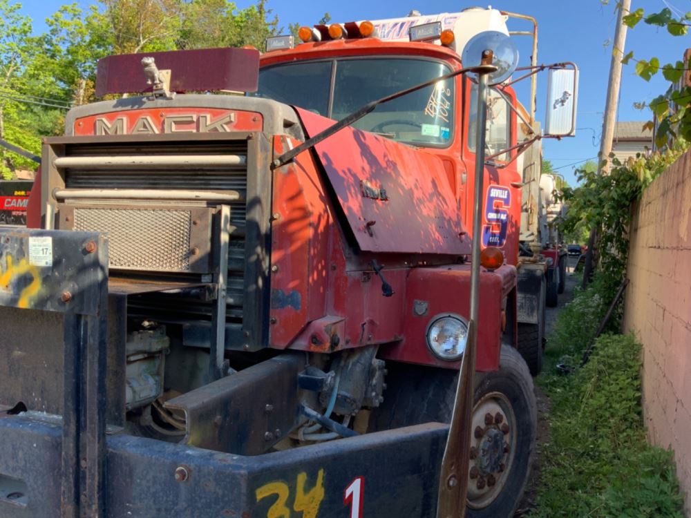 1988 Mack RM6906SX Truck for Parts for sale | Wayne New Jersey United ...