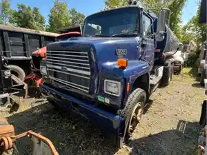 1994 Ford LNT8000 Truck for Parts (Stock #196)) Part Image