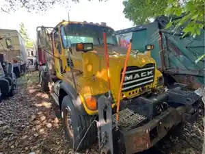 2004 Mack CV713 Granite Truck for Parts (Stock #212)) Part Image