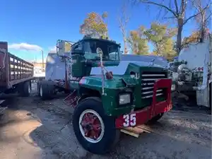 2004 Mack RD690S Truck for Parts (Stock #221)) Part Image