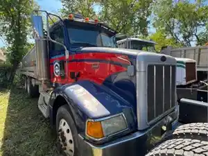 2007 Peterbilt 385 Truck for Parts (Stock #198)) Part Image