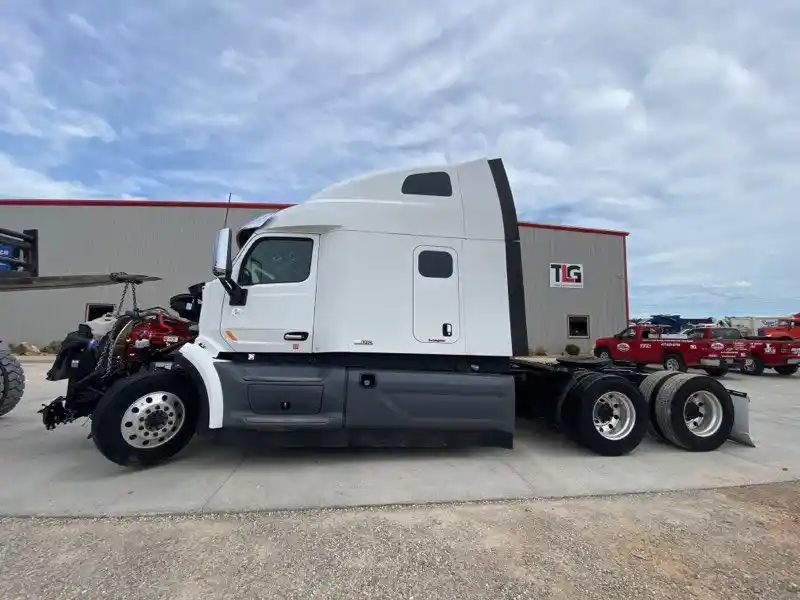Used 2020 Peterbilt 579 Truck Tractor For Sale Strafford, Missouri