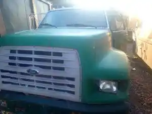 Salvage 1999 Ford F800 - TG023