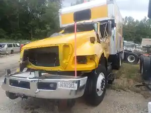 Salvage 2011 Ford F-750 - TG008