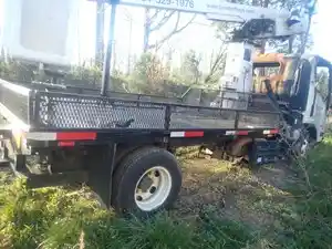 Salvage 2011 Isuzu NPR-HD - TF006