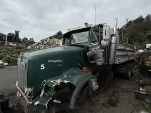 Salvage 1998 Kenworth T800 - KW-107