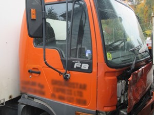 Salvage 2004 Hino FB - HINO-1