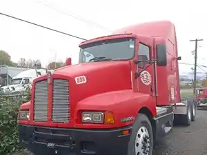 Salvage 2007 Kenworth T600 - KW-102