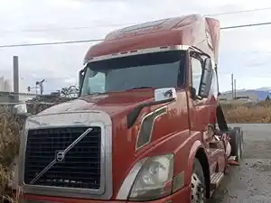 Salvage 2014 Volvo VNL - V-401