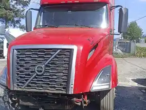 Salvage 2020 Volvo VNL - V-411