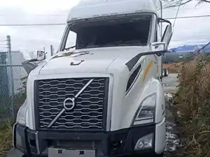 Salvage 2023 Volvo VNL - V-403