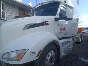 Salvage 2024 Peterbilt 579 - PB-397