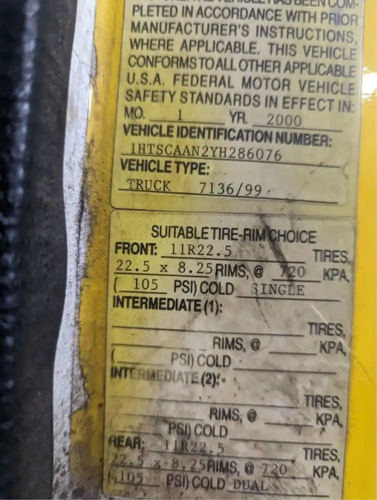 2000 INTERNATIONAL 4700 BODY PARTS visual data 5