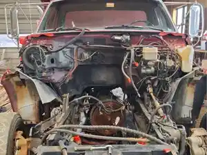 Salvage 1995 Ford F800 - 470B