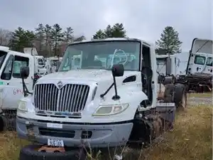Salvage 2004 International 8500 - 694A