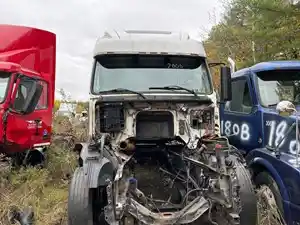 Salvage 2007 Volvo VNL - 140B