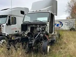 Salvage 2013 Volvo VNL - 251B