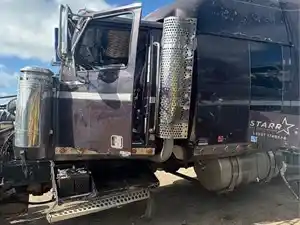 Salvage 2001 Western Star 4900E - 233