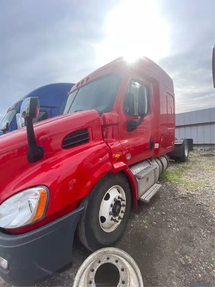 2016 Freightliner Cascadia 132 Truck for Parts for sale Corsicana