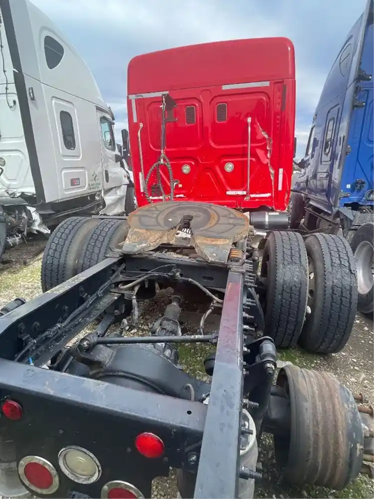 2016 Freightliner Cascadia 132 Truck for Parts for sale Corsicana