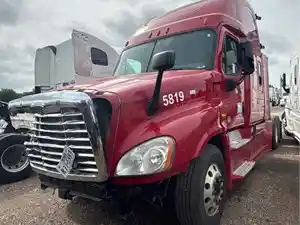 2017 Freightliner Cascadia 125 Truck for Parts (Stock #220)) Part Image