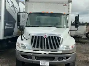 Salvage 2017 International 4400 - 328