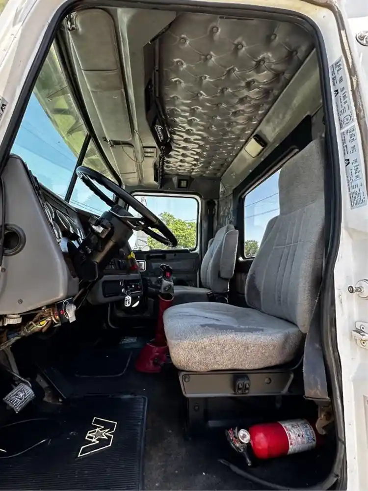 Used 2000 Western Star 4900E Truck Tractor Daycab For Sale Sulphur Springs, Texas, United