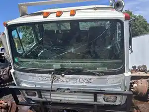 Salvage 1994 Mack MS200P - 095/2025