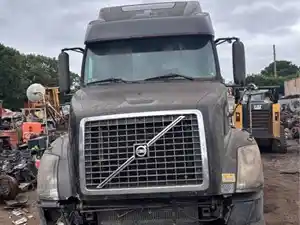 Salvage 2005 Volvo VNL - 141/2025