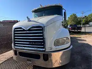 Salvage 2008 Mack CXU613 - 111/2025