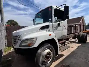 Salvage 2010 Hino 268 - 085/2025