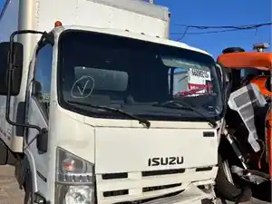 Salvage 2013 Isuzu NRR - 154/2025