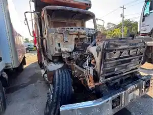 Salvage 2017 Mack GU433 - 155/2025