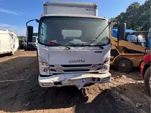 Salvage 2024 Isuzu NPR-HD - 137/2025