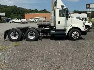 Complete 2005 International 8600 - SV-5