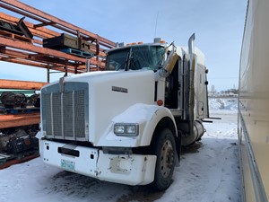 2000 Kenworth T800 Truck for Parts Image