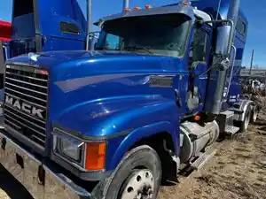 Salvage 2006 Mack CHN613 - SV-658