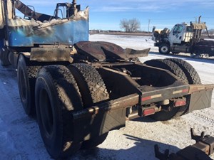 Salvage 2006 Peterbilt 379 - SV-174