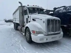 Salvage 2007 Peterbilt 386 - SV-647